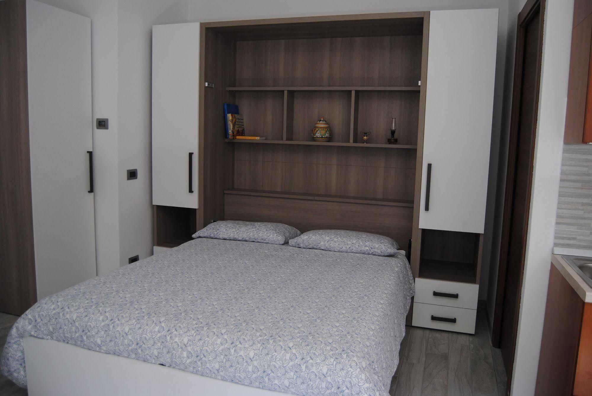 B&B Sosta Sul Lago Lezzeno Eksteriør billede