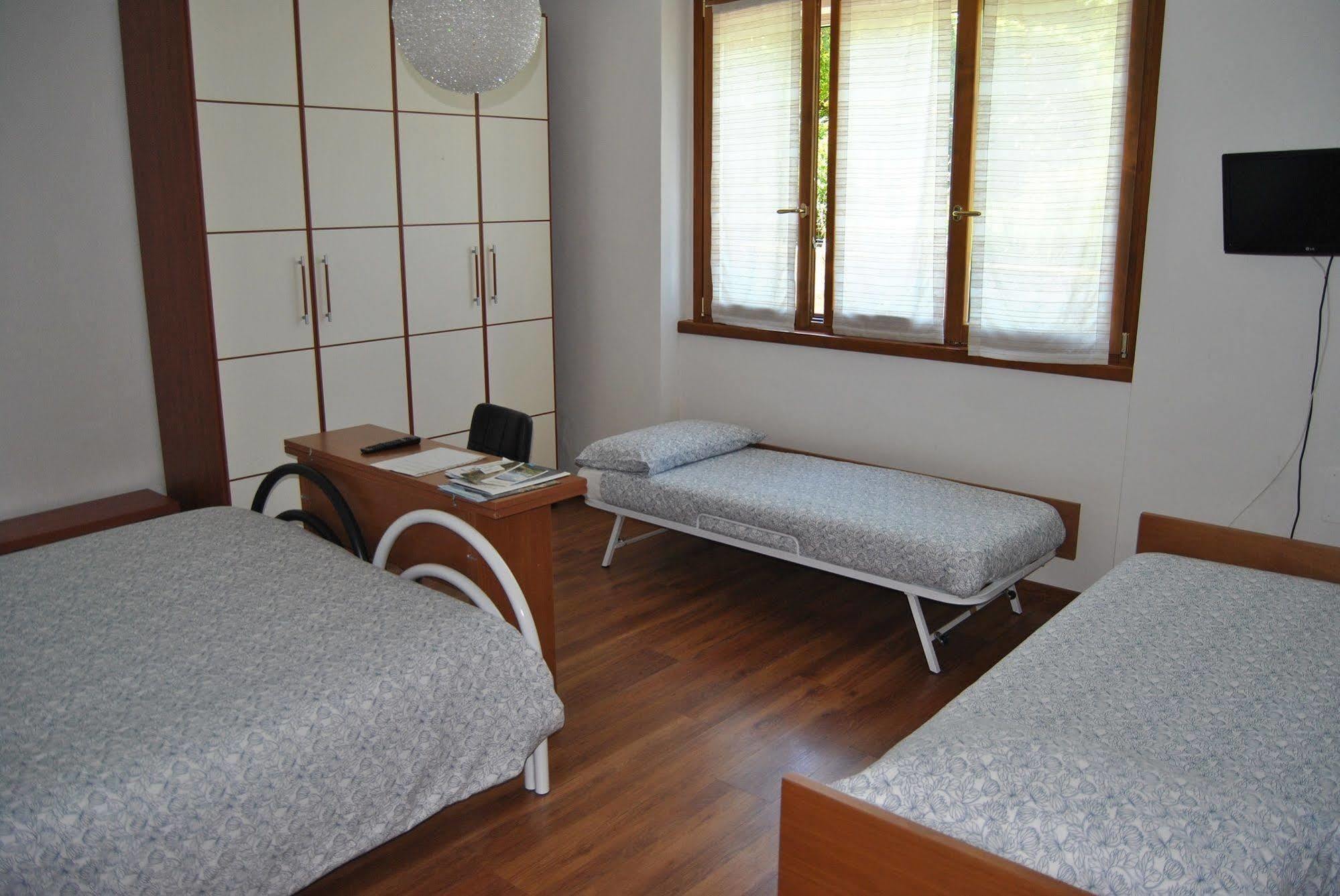 B&B Sosta Sul Lago Lezzeno Eksteriør billede